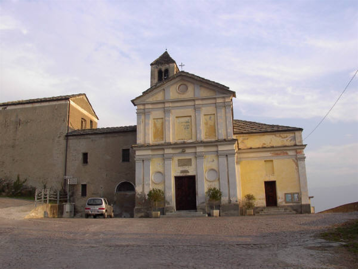 Chiese e piloni